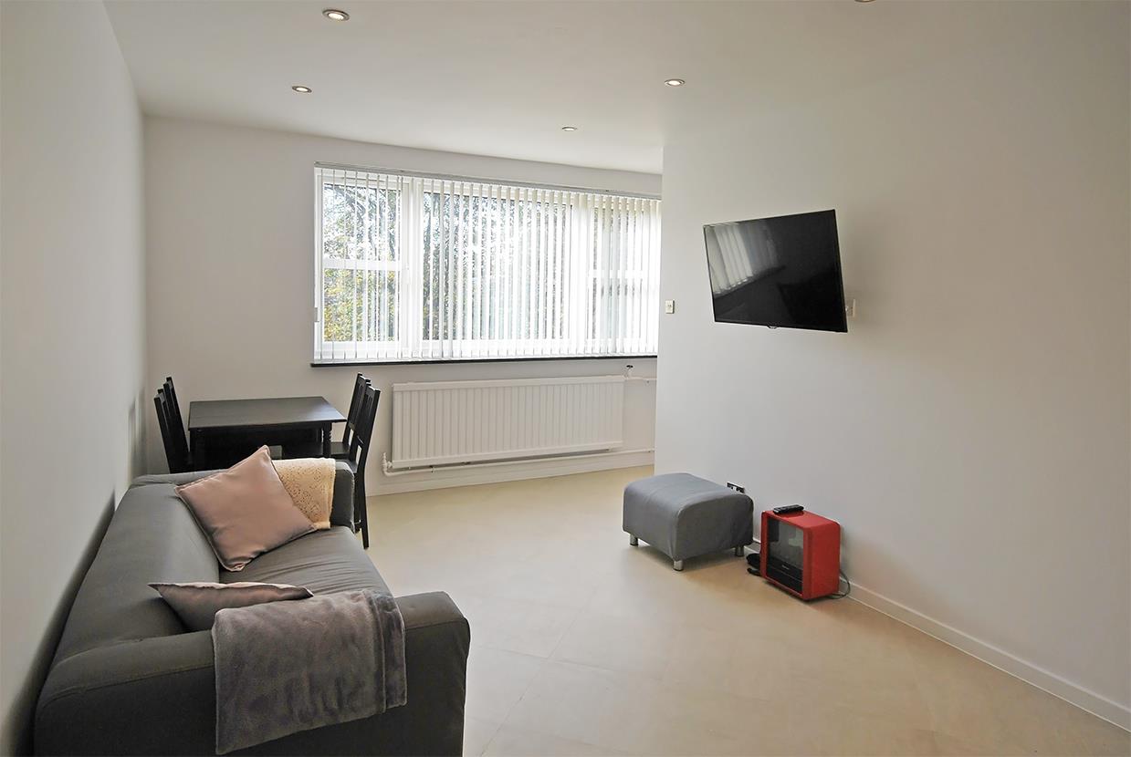 Rothesay Court, Oval Outlet Residential