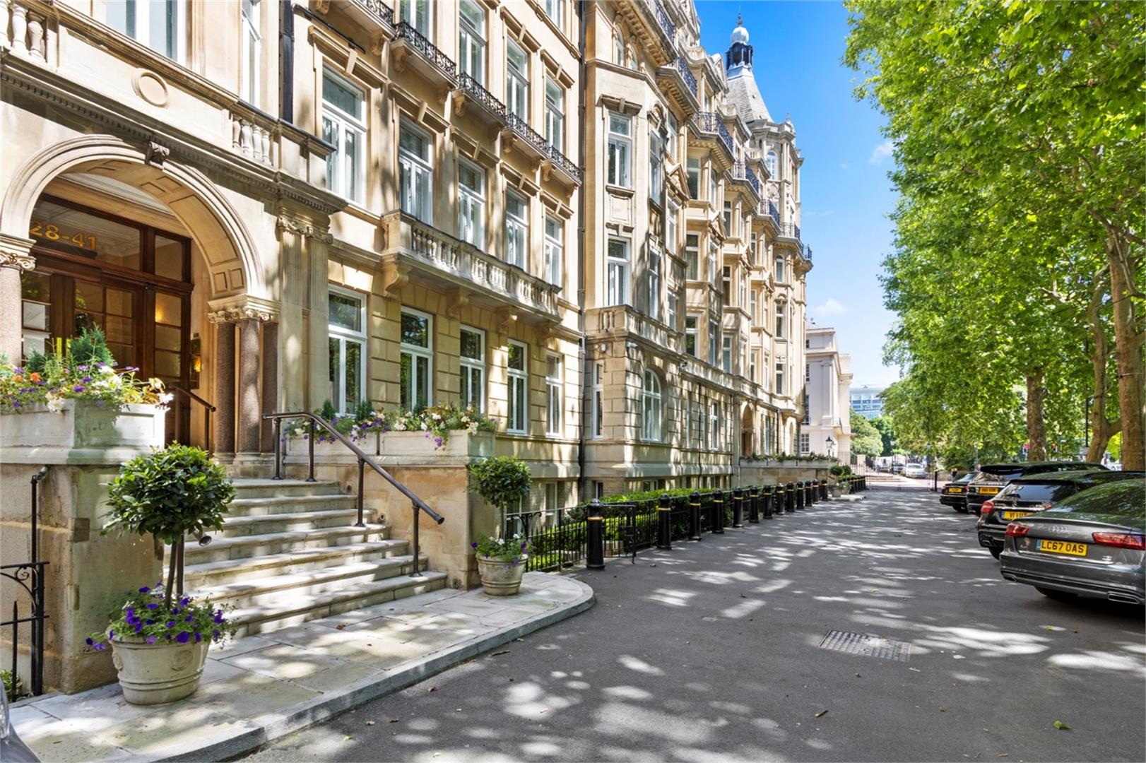 Harley House, Regents Park Outlet Residential